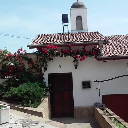 Saint George Holiday Ferienhaus Warna